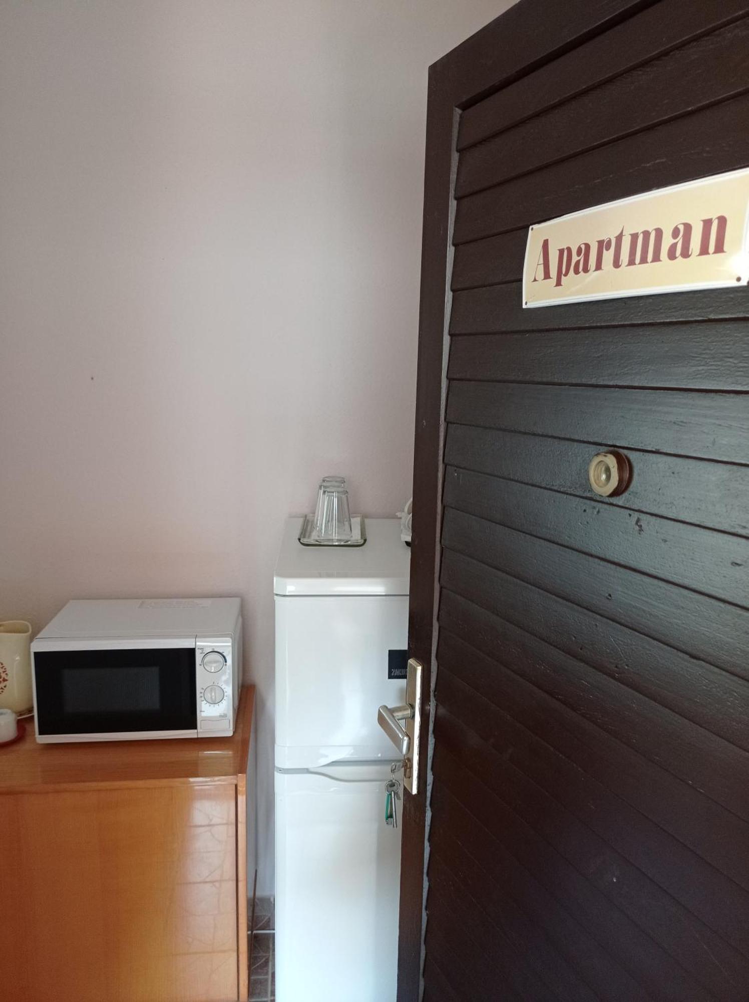 Hotel Partifecske Vendeghaz Tiszafüred Exterior foto